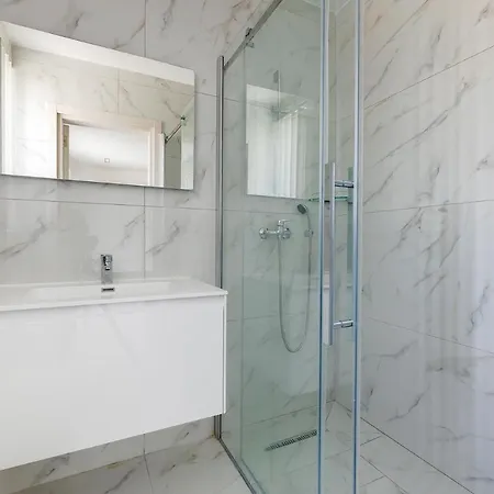 Fabulous Penthouse Close To St George's Bay Saint Julian's